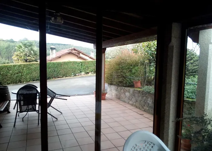 Casa Rural Oza Dos Rios בית כפרי